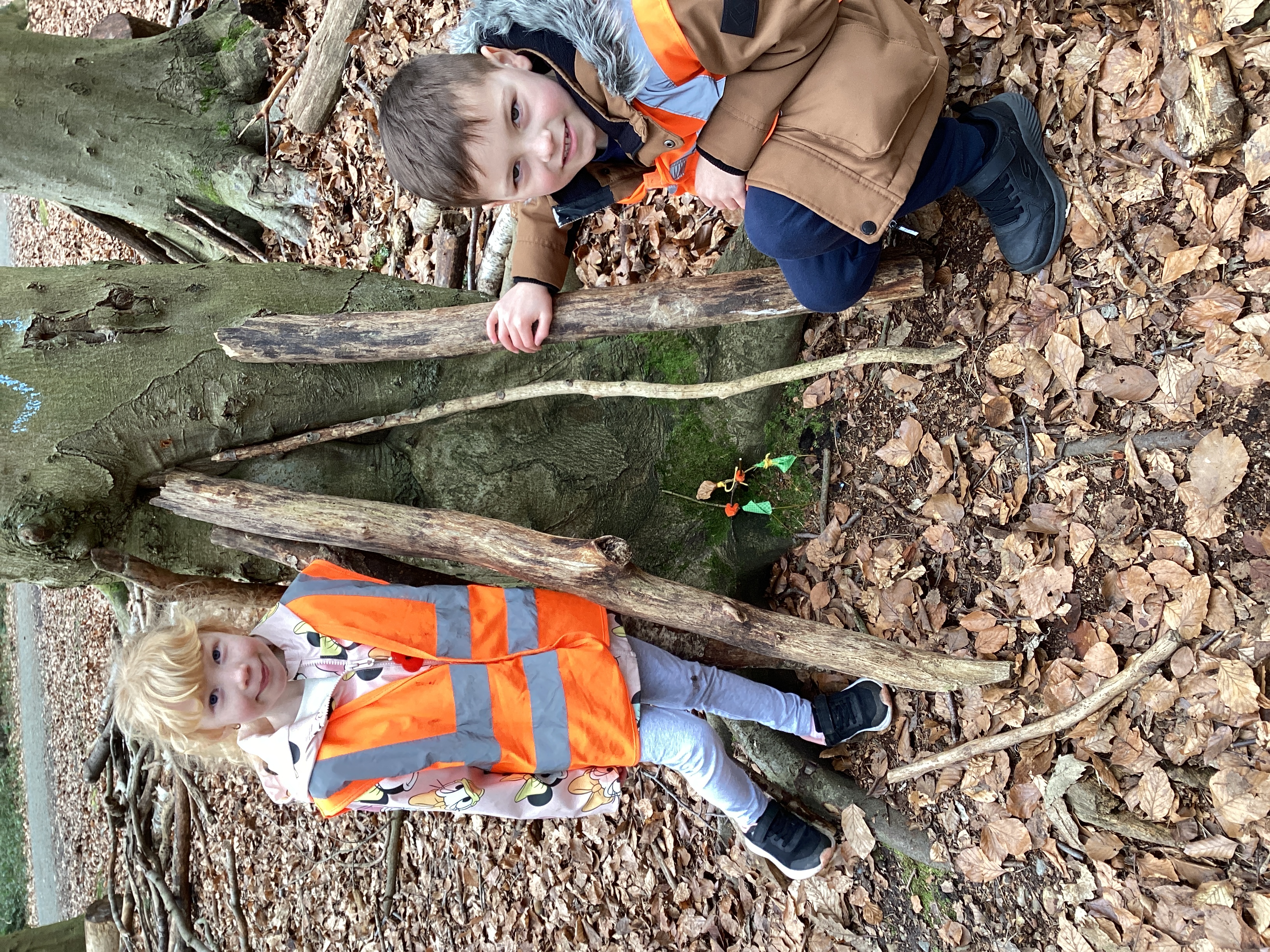 Thorndon Trip 8 Years 1&2 2026.jpg